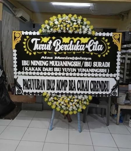 Papan Bunga Duka Jlamprang Bawang